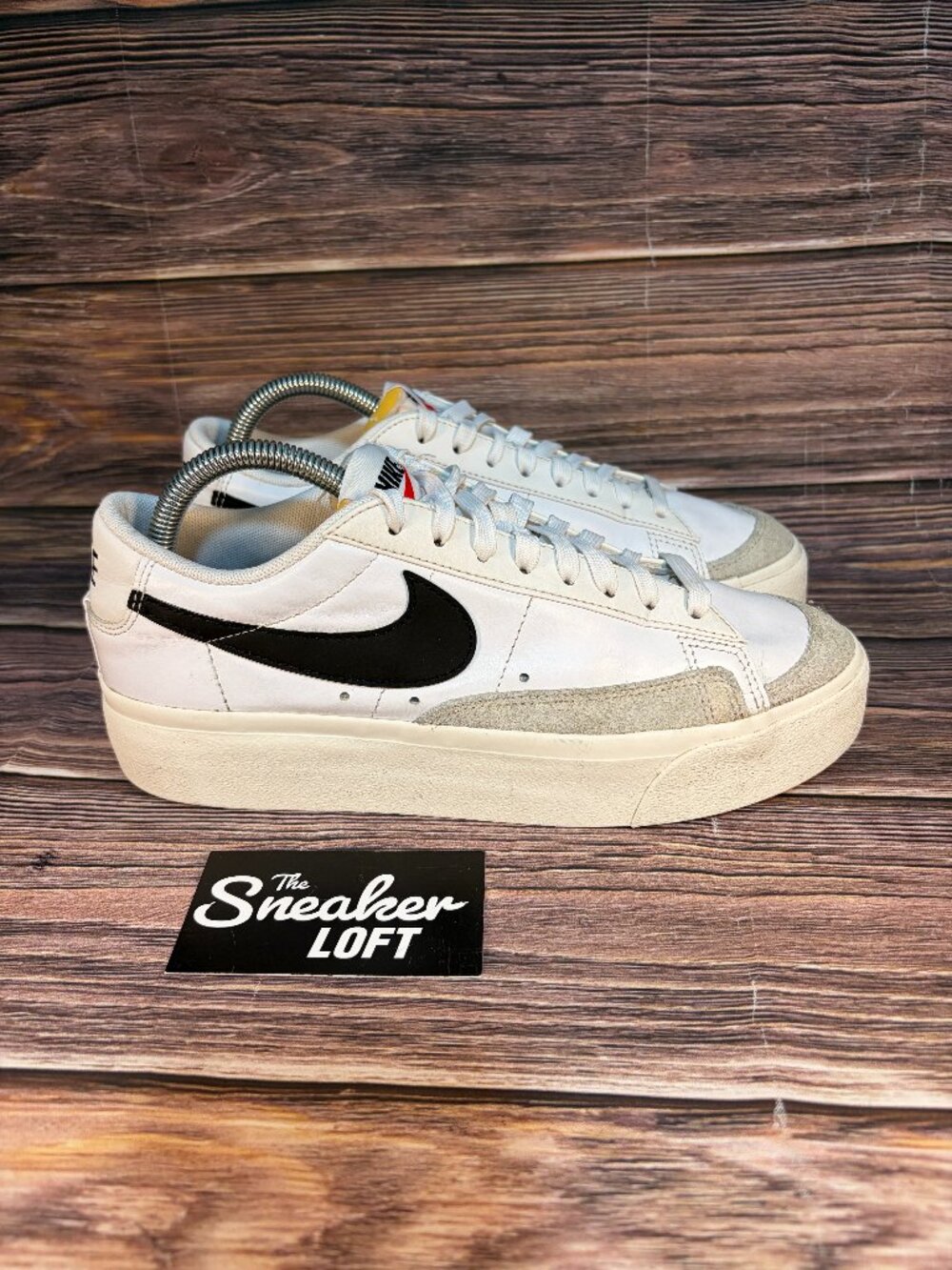Nike Blazer Low‎ Platform Women's White Black Casual Lace Up Sneakers Size 8.5